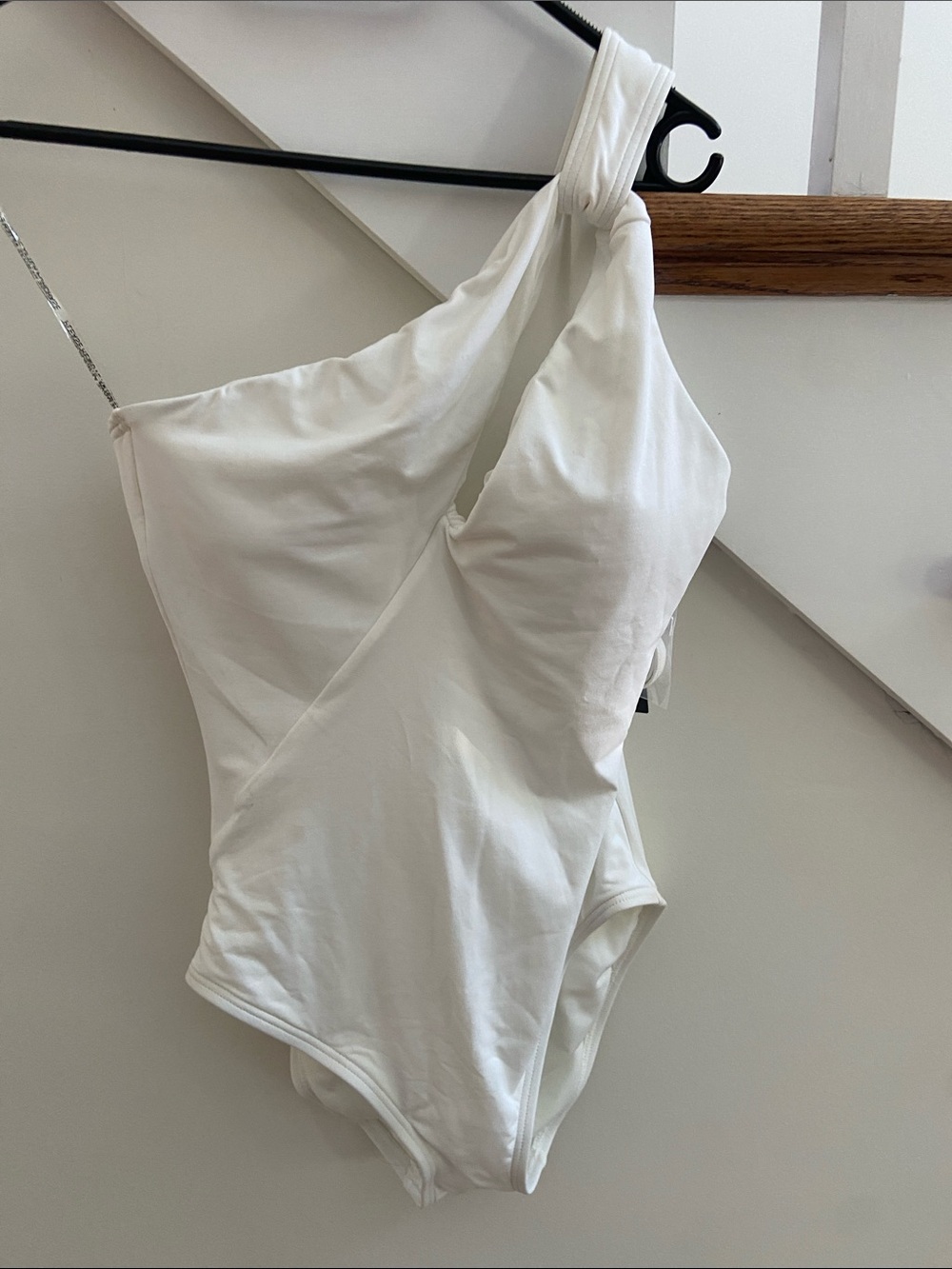 Carmen Marc Valvo One-Shoulder White Swimsuit with Knot Strap